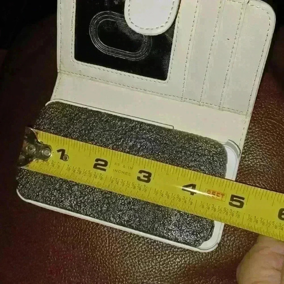 Magnetic IP 4G Wallet Phone Case - White - Picture 6 of 7